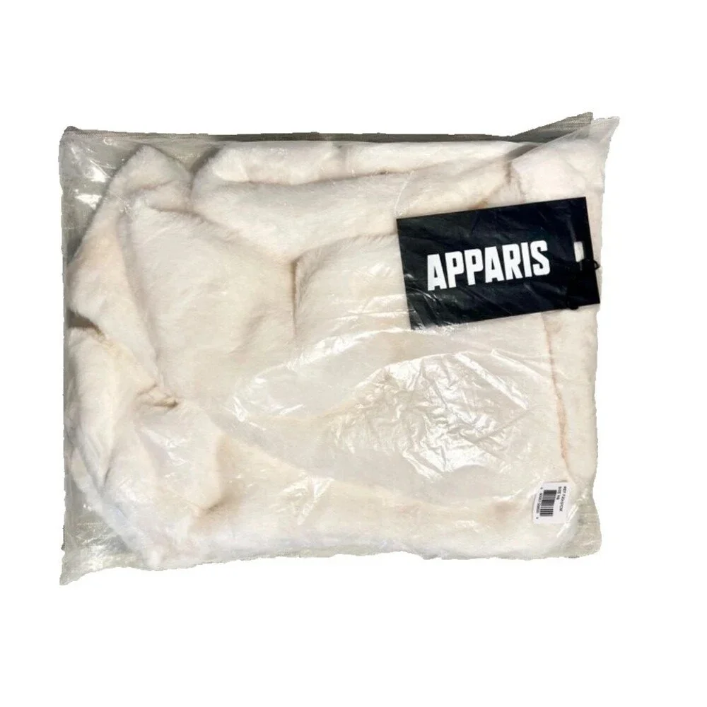 Apparis Bambi Faux Fur Scarf – Ivory, Pull-Through Vegan Wrap, 44